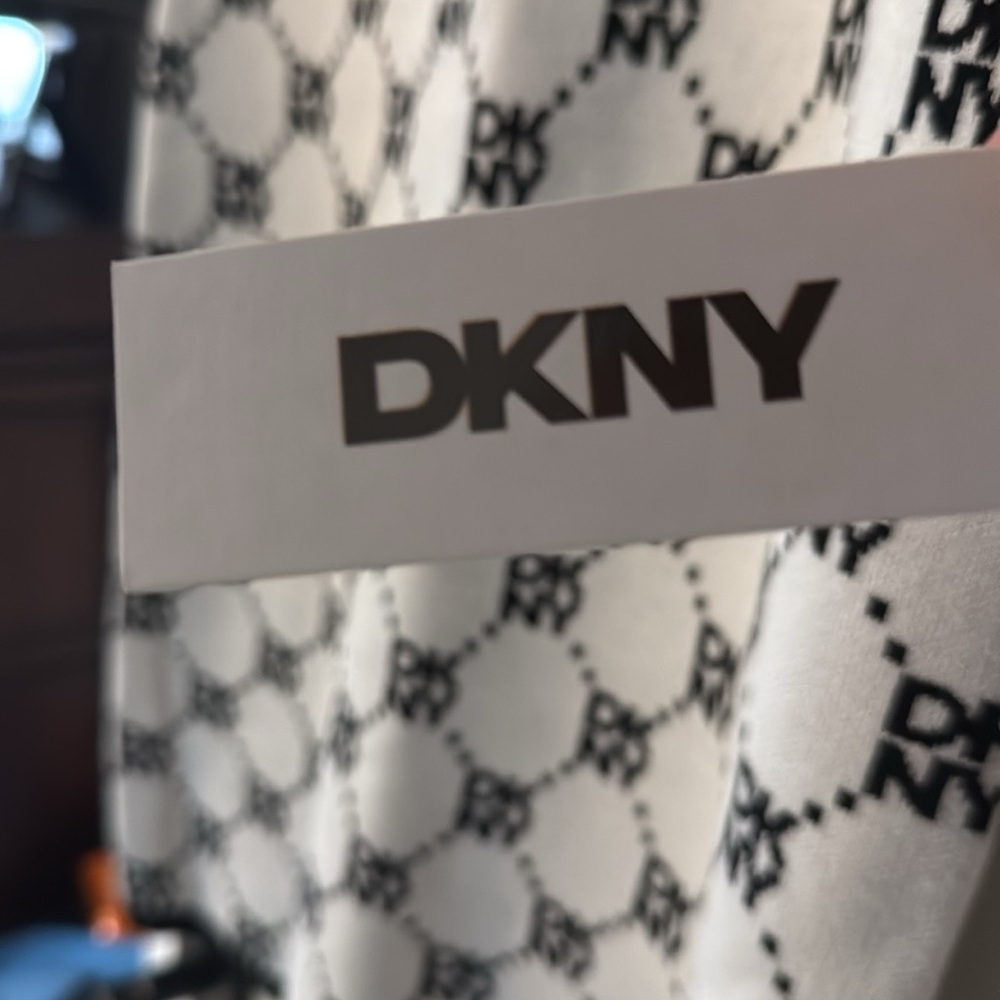 DKNY Dress - Picture 6 of 8